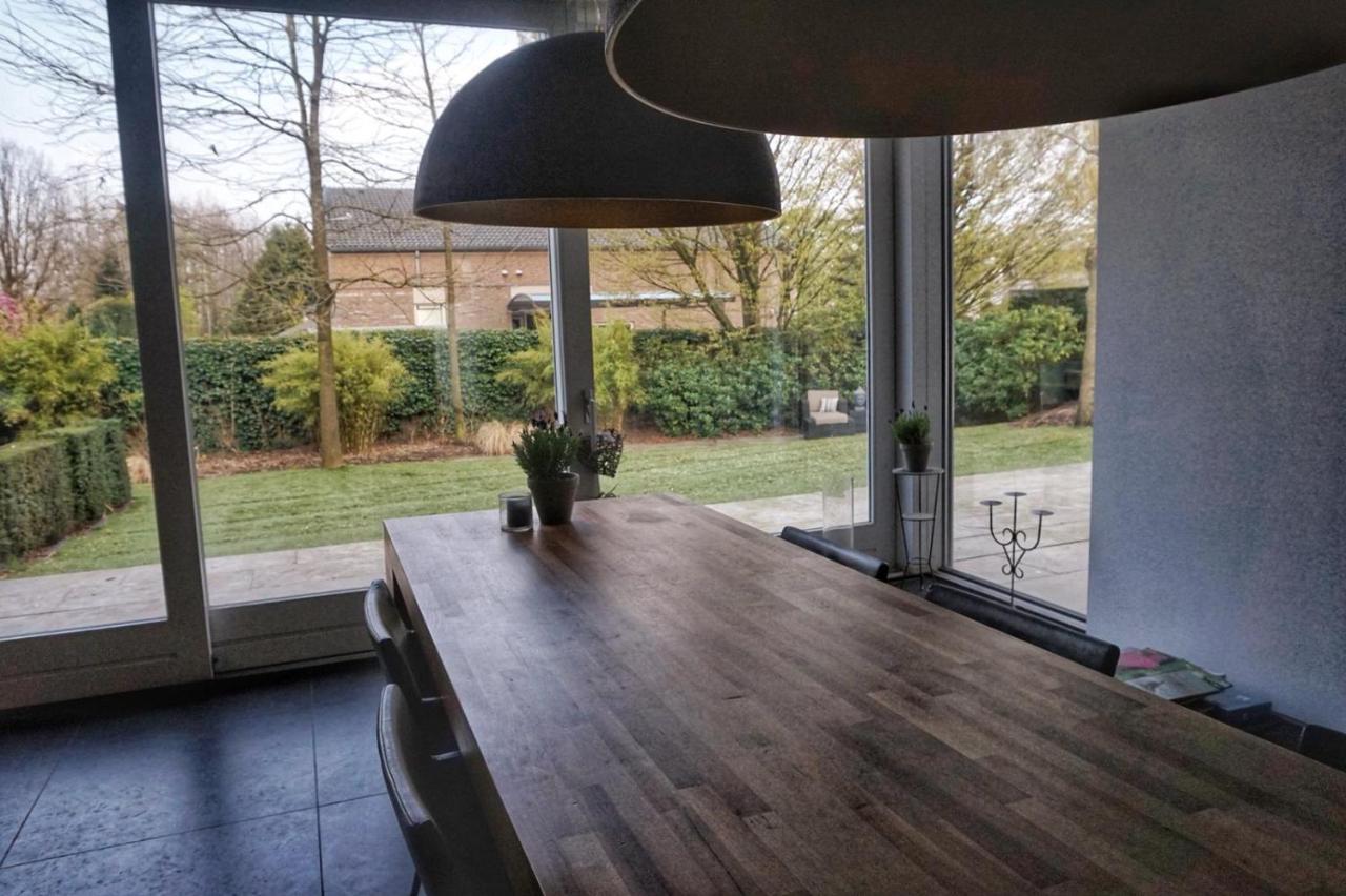 Bed & Wellness Boxtel, Luxe Met Airco En Eigen Badkamer, Ligbad * Boxtel